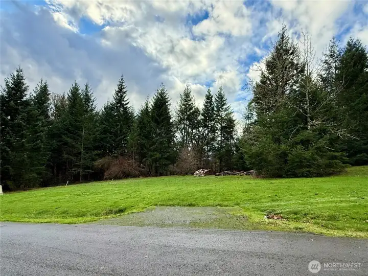 Beautiful buildable 5 acre corner parcel at 114 Skyview Rd.