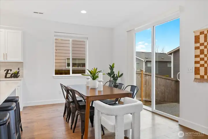 Easy access to back yard.