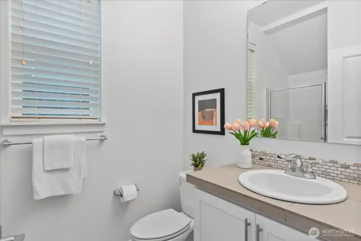 3/4 main level bath is such a great feature to have.