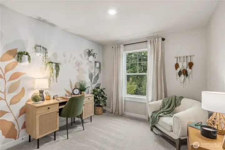 Upstairs bedroom or home office!