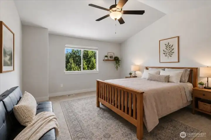 Upstairs bonus room