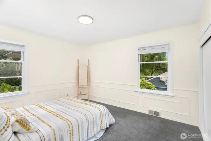 upper unit bedroom