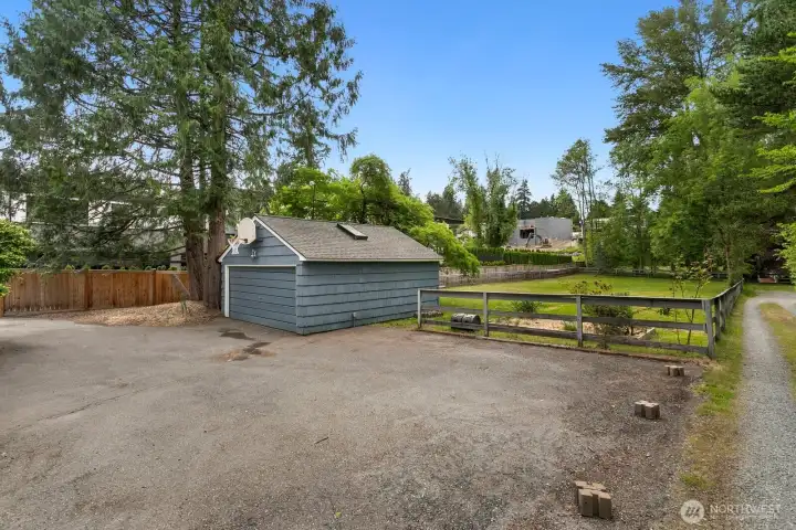 detached two car garage