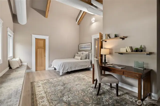 flex space or possible bunk room