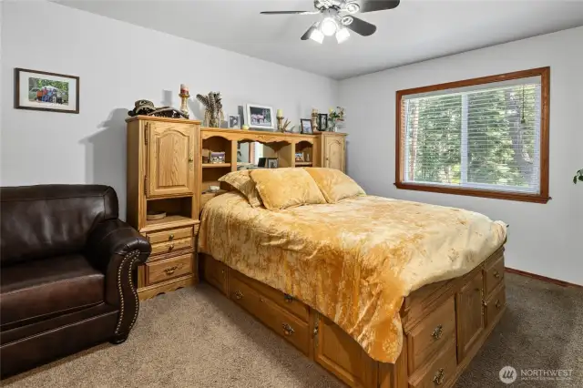 Guest Bedroom 1