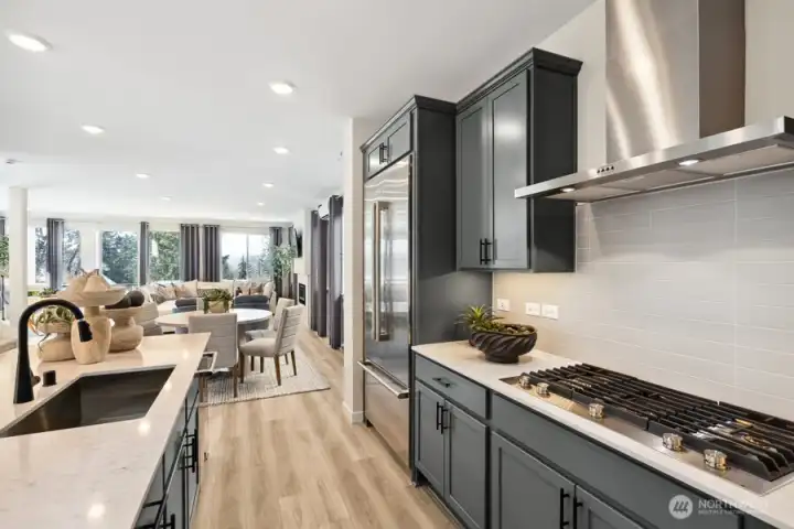 Kitchen on main Pictures of a similiar floor plan