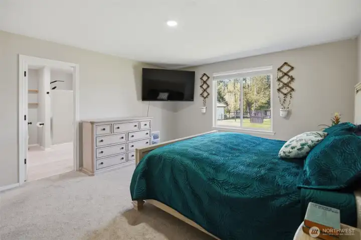 Primary bed