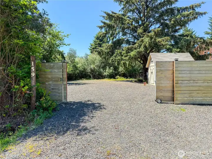 Privacy fence entrance