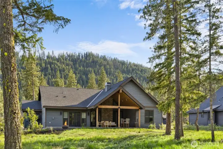 Adventure awaits just beyond your doorstep. Golf a Tom Doak-designed championship course, cast a line in a mountain stream, explore endless trails, or unwind by the fire after a day outdoors. Tumble Creek offers four seasons of recreation in one remarkable setting. Adventure awaits just beyond your doorstep. Golf a Tom Doak-designed championship course, cast a line in a mountain stream, explore endless trails, or unwind by the fire after a day outdoors. Tumble Creek offers four seasons of recreation in one remarkable setting.