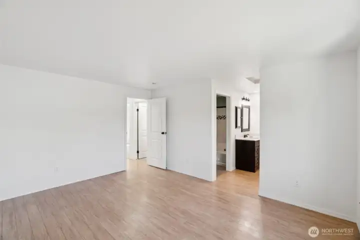 Primary Bedroom/Bathroom