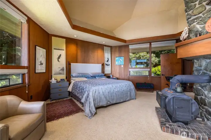 A true sanctuary featuring a 19-foot Fidalgo rock wall accent and wood-burning stove. A true sanctuary featuring a 19-foot Fidalgo rock wall accent and wood-burning stove.