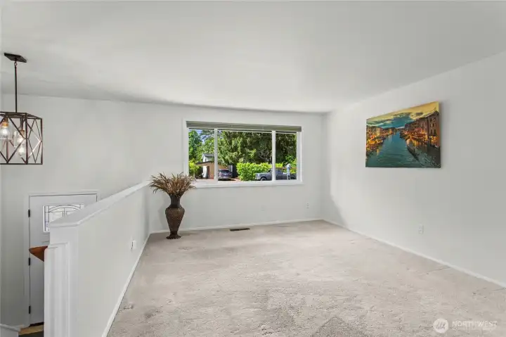 Living room without digital staging.