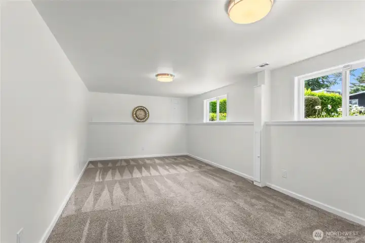 Huge flexible room down stairs - can be 2nd living room; entertainment room