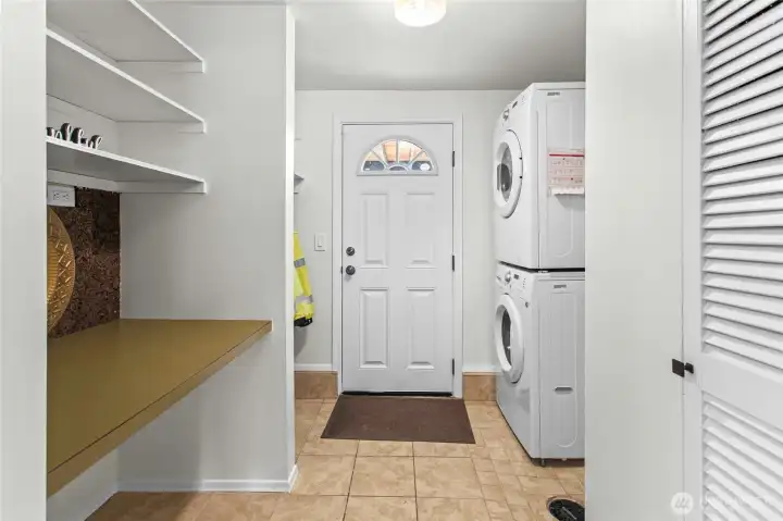Utility room with plenty of storage