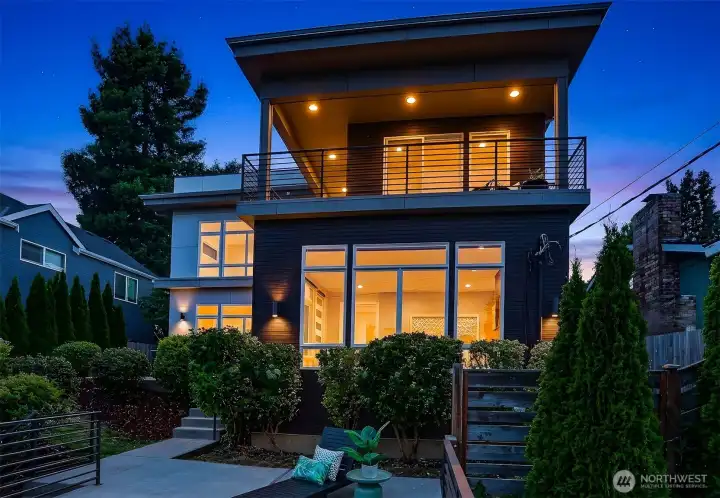 Welcome to 5126 S Othello St - a modern paradise in the South End. Welcome to 5126 S Othello St - a modern paradise in the South End.