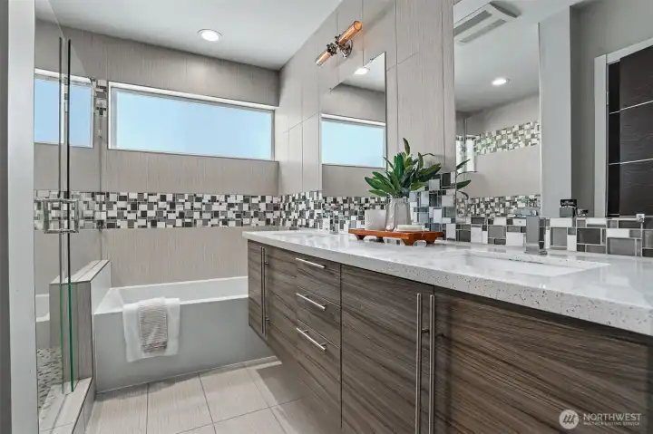 Luxurious primary bathroom Luxurious primary bathroom