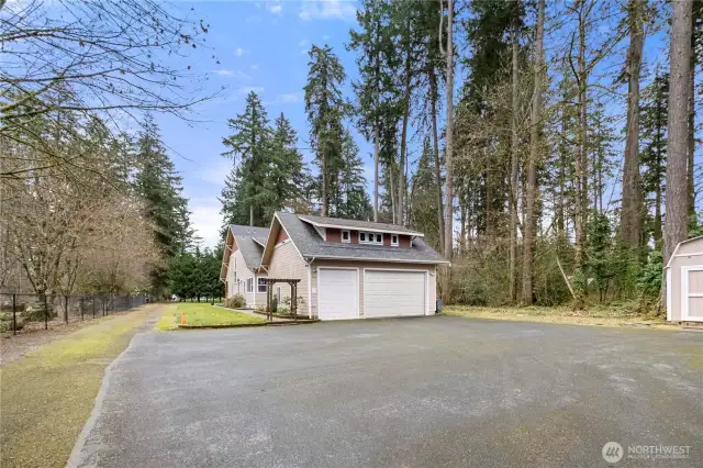 Ample Parking with garage and Driveway