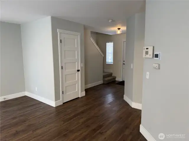 Coat closet