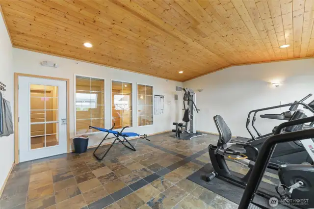 Exercise room Cont