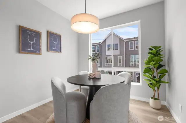 Photographs are for illustrative purposes only. Features, finishes, interior/exterior colors, landscaping and floorplan shown may vary from actual homes built.