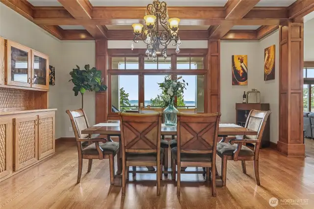 A sumptuous dining room will seat all your guests.