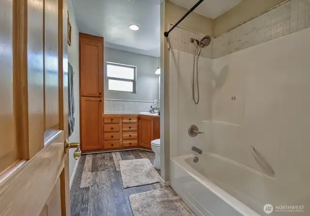 Main bathroom.