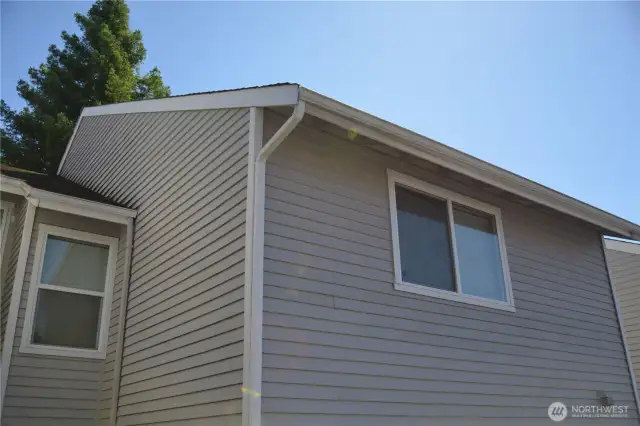 Exterior frontage