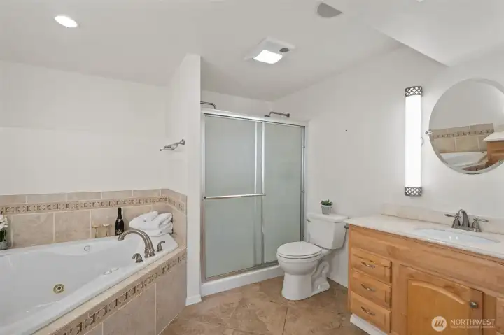 Spacious bathroom
