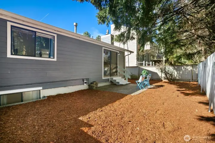 Space for garden beds, to add grass, dining, bbq & more!