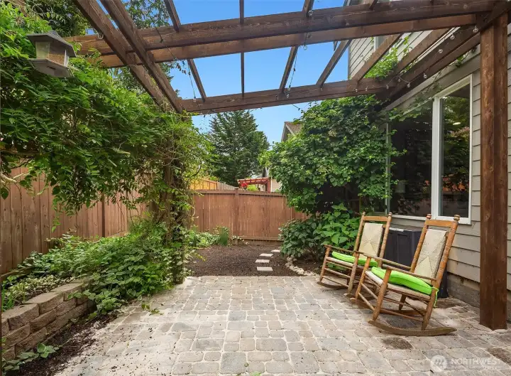 Pull up a chair and savor the privacy and mature landscaping. Pull up a chair and savor the privacy and mature landscaping.