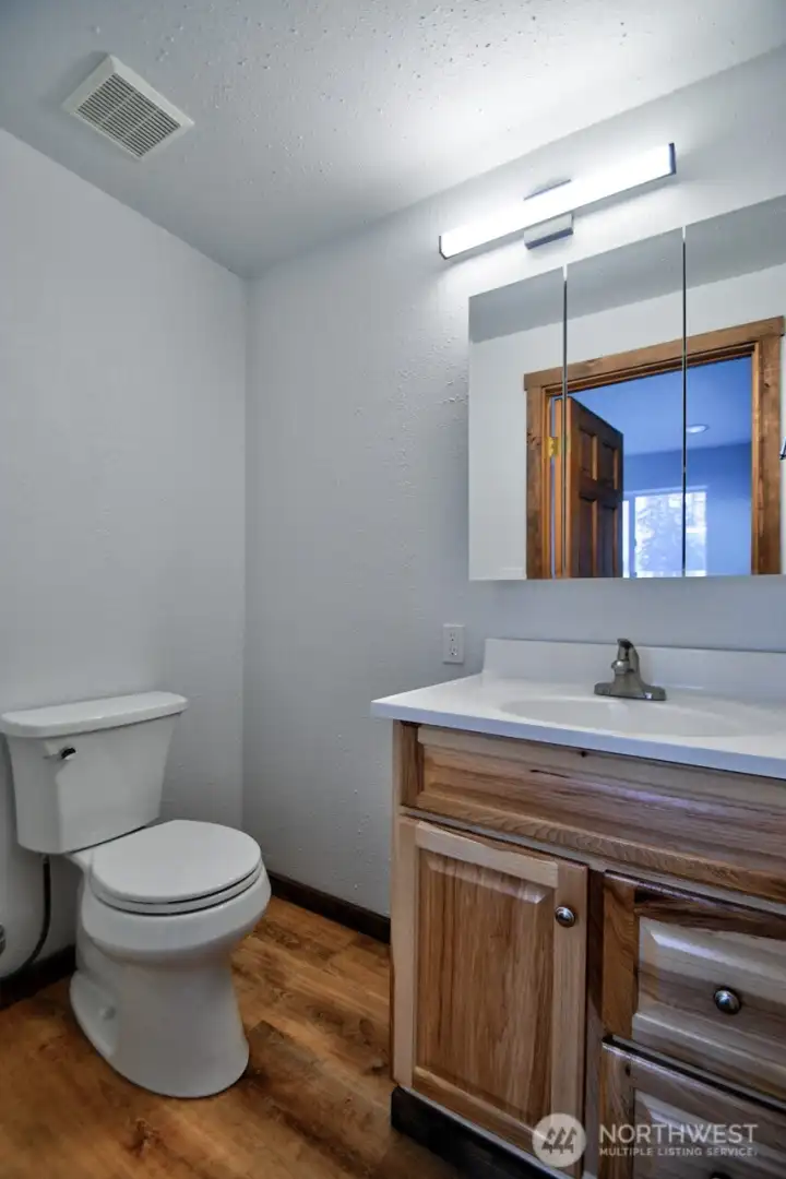 1/2 bath in the bonus room