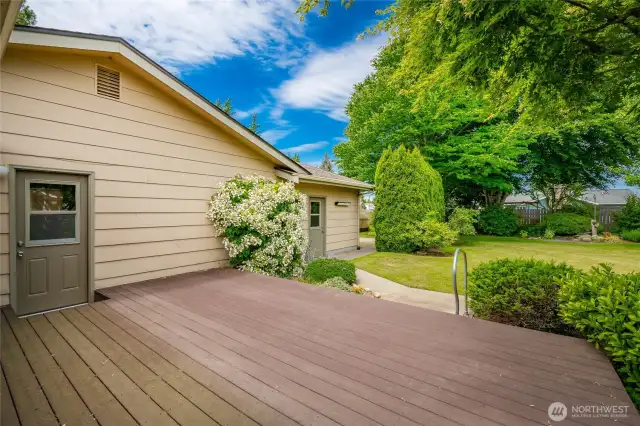 Deck - doors to garages