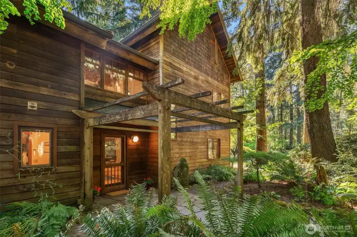 Built by a respected island craftsman with great attention to detail.