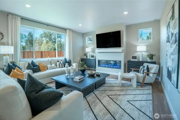 Image of model home of same plan. Colors/finishes may vary.