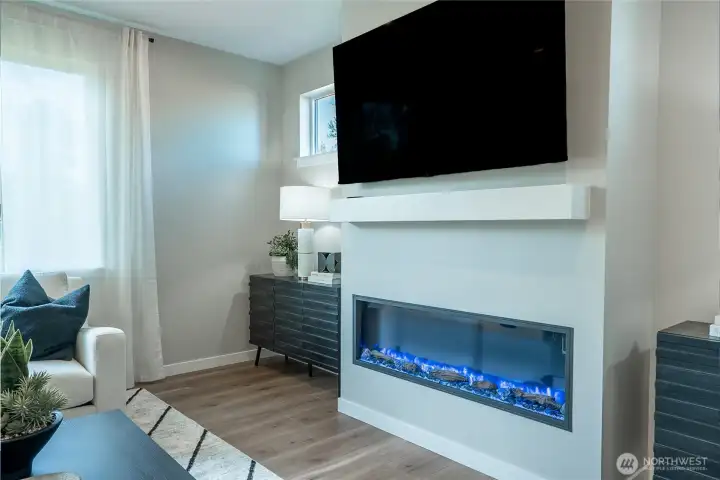 Image of model home of same plan. Colors/finishes may vary.