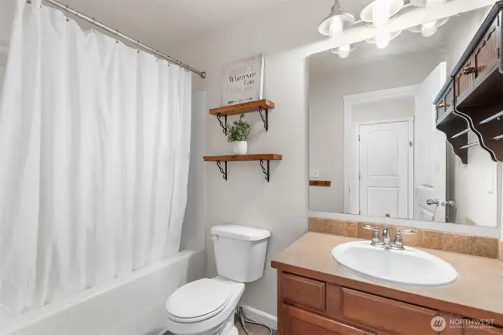 Full Bathroom