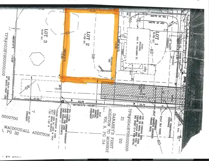 plat sketch,   Newer home in back is on lot 3.  Older home on Columbia is lot 1.