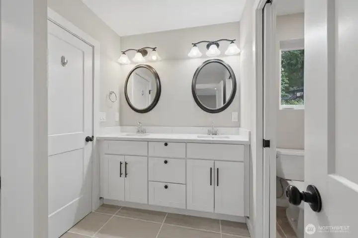 Upstairs shared bath for Bed 1 and 2 Upstairs shared bath for Bed 1 and 2