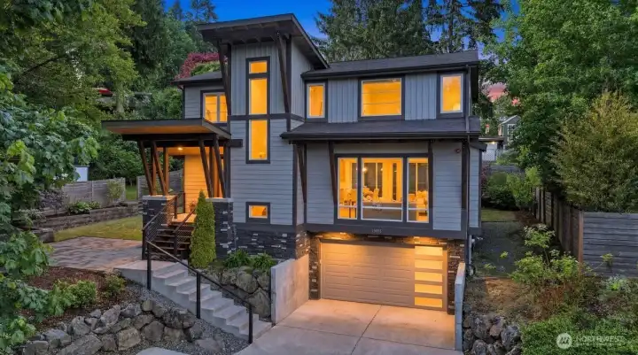 Stunning exterior at twilight Stunning exterior at twilight