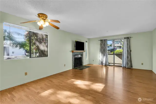 Spacious Living Room and Dining Area! Lots of natural light.