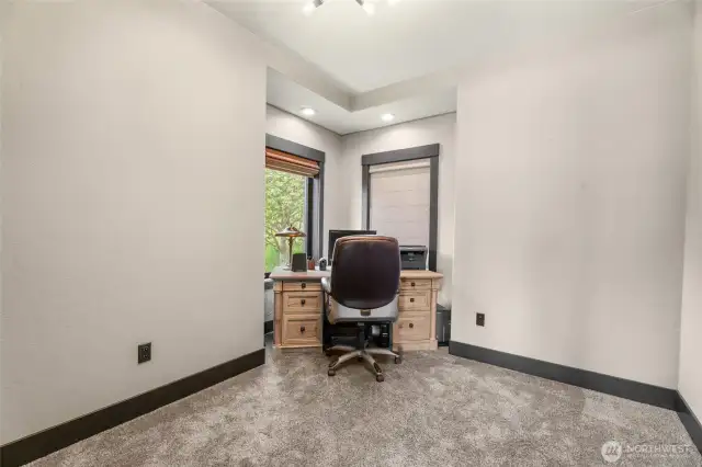 office or bedroom