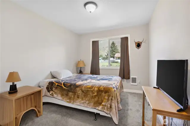 Bed 2.