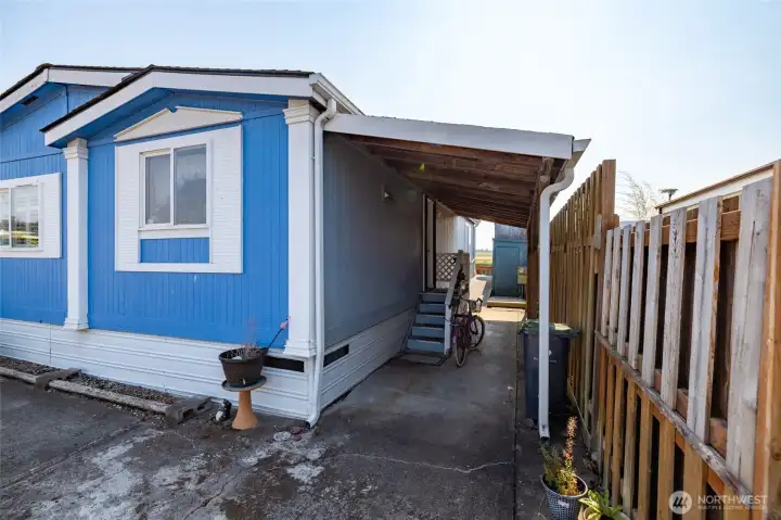 Covered storage with ramp entrance