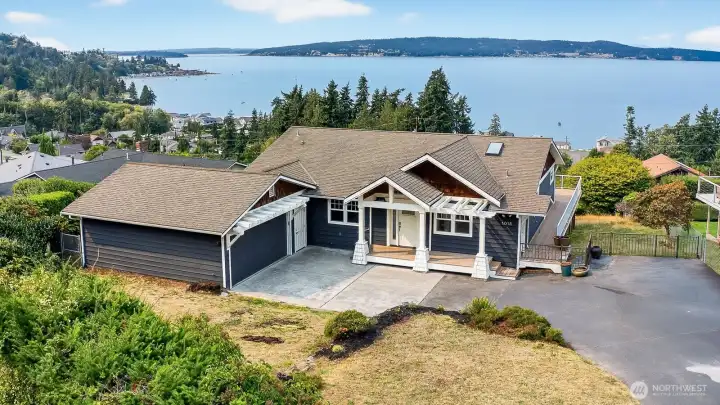 North Camano View Home on secluded lane