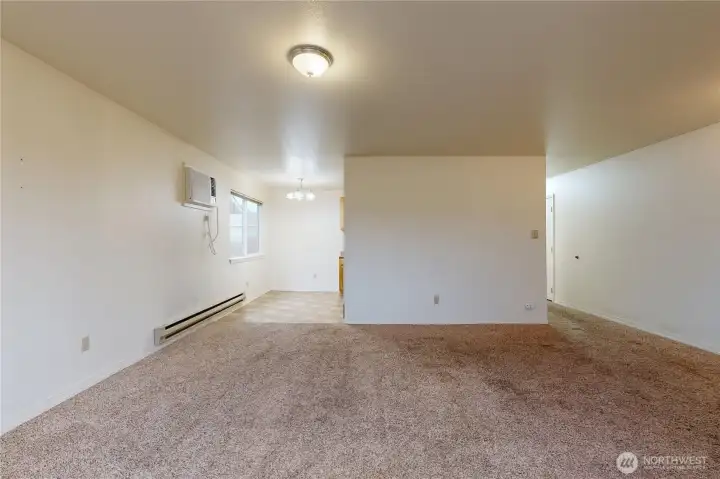 Vacant Unit, 249.