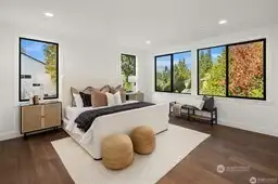 Primary Bedroom - Upper Floor