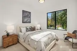 Full Bath - Upper Floor