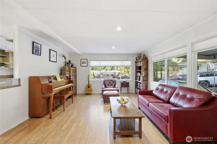 Light & Bright Living Room