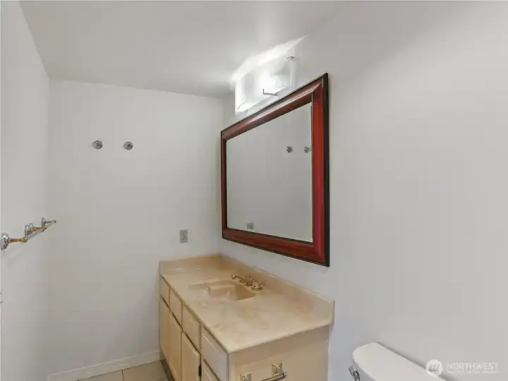 Primary ensuite bathroom