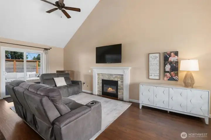 Gas fireplace for those cozy nights.